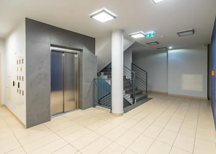 Apartment Szurmana Modern By Bookinghost *