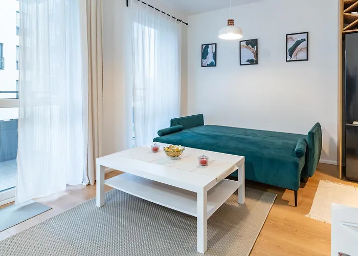 Szurmana Modern By Bookinghost Katowice